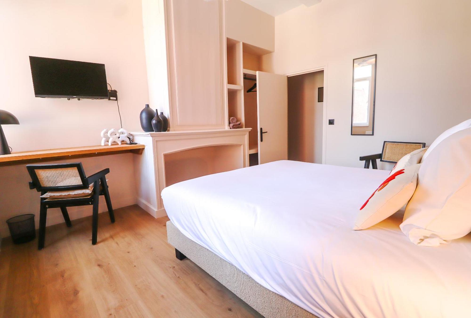 Appartements De Louise ลีลล์ ภายนอก รูปภาพ